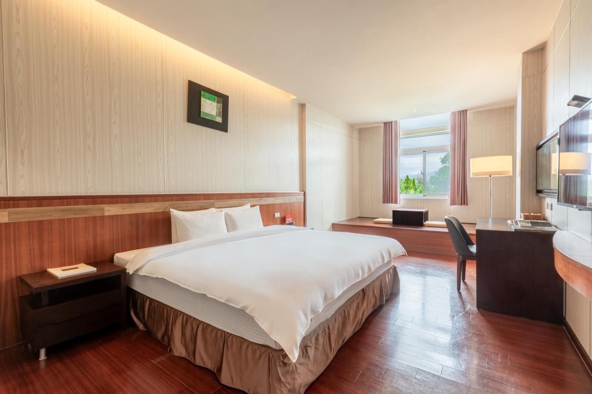 水漾月明度假文旅 Hotel Touwu Exterior photo
